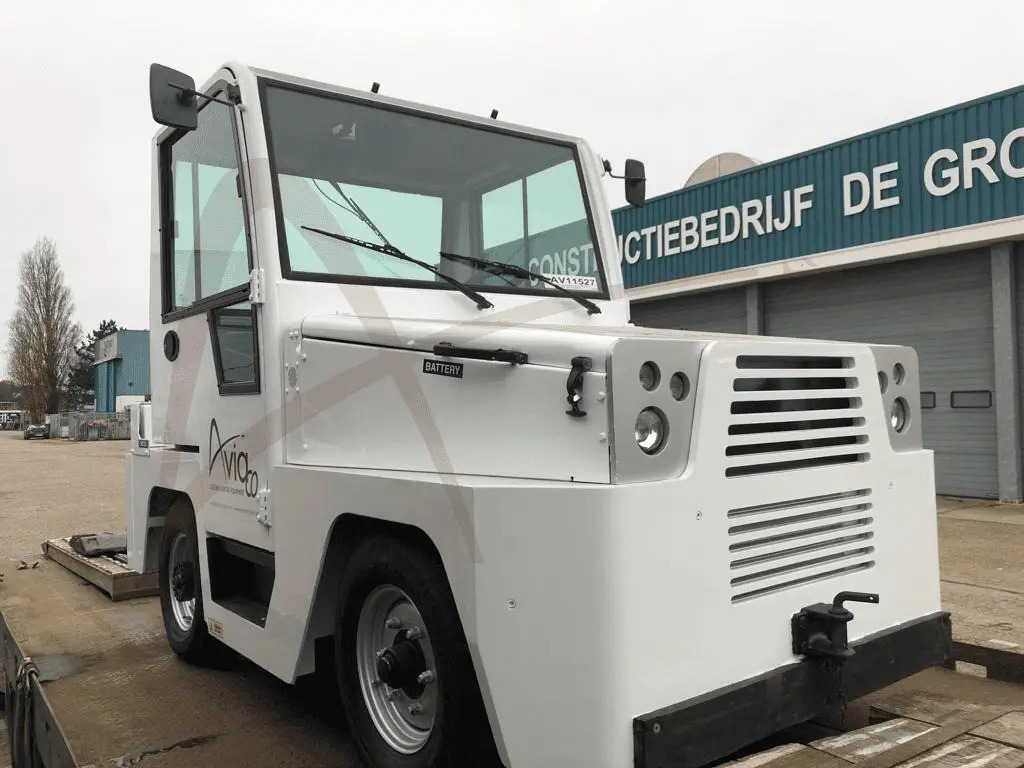 SCHOPF ZD4 - Трактор за багаж: слика 1 SCHOPF ZD4 - Трактор за багаж: слика 1