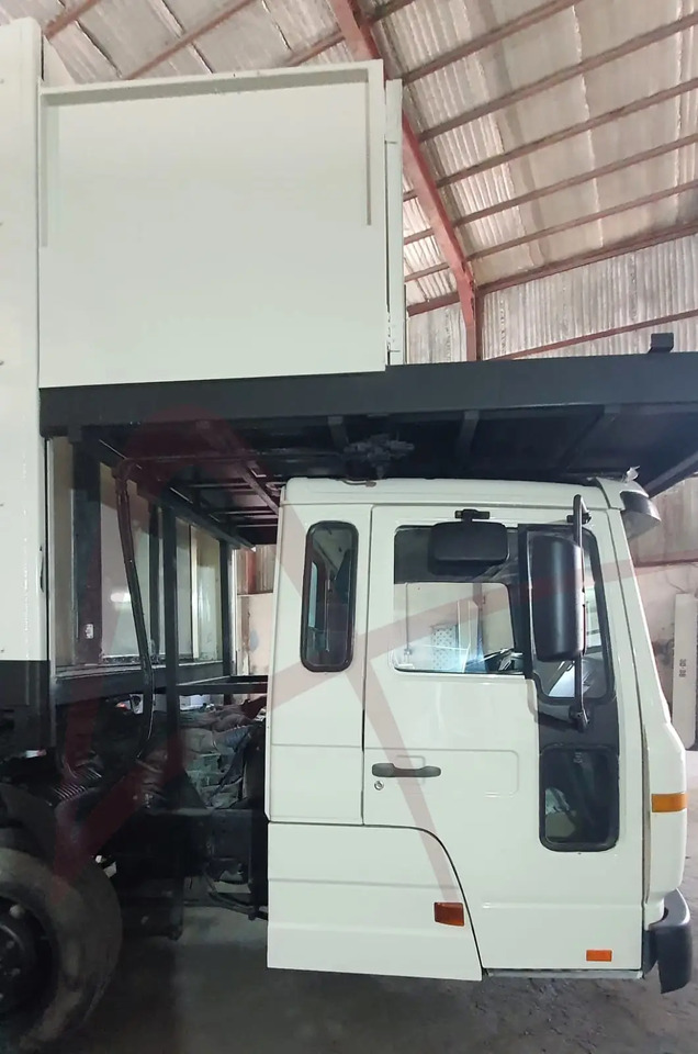 VOLVO AEROLIFT-B-VO/FL616H - Камион за кетеринг: слика 5 VOLVO AEROLIFT-B-VO/FL616H - Камион за кетеринг: слика 5