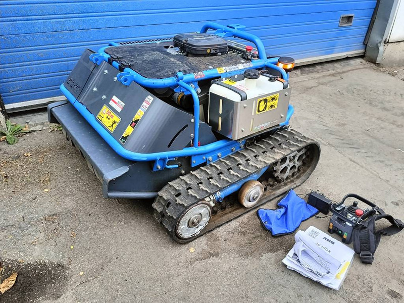 Barbieri X-cut flail robot maaier mower mcconnel robocut - Косилка: слика 1 Barbieri X-cut flail robot maaier mower mcconnel robocut - Косилка: слика 1