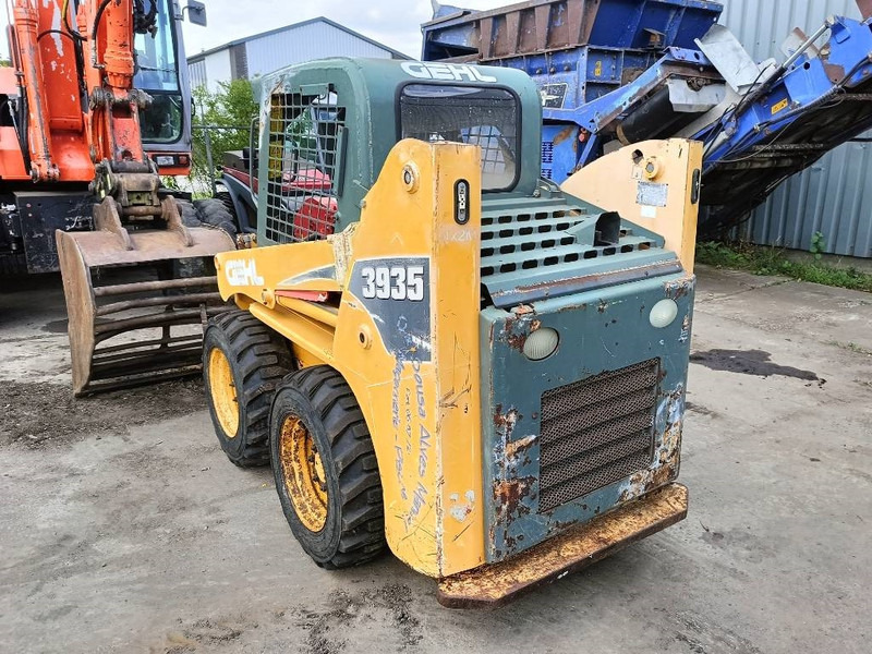 Компактен натоварувач Gehl 3935 3840 schranklader loader skid steer bobcat: слика 12