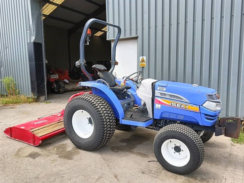 Iseki TG 5390 compacte tractor met maaier votex p12 4x4 - Мини трактор: слика 1 Iseki TG 5390 compacte tractor met maaier votex p12 4x4 - Мини трактор: слика 1
