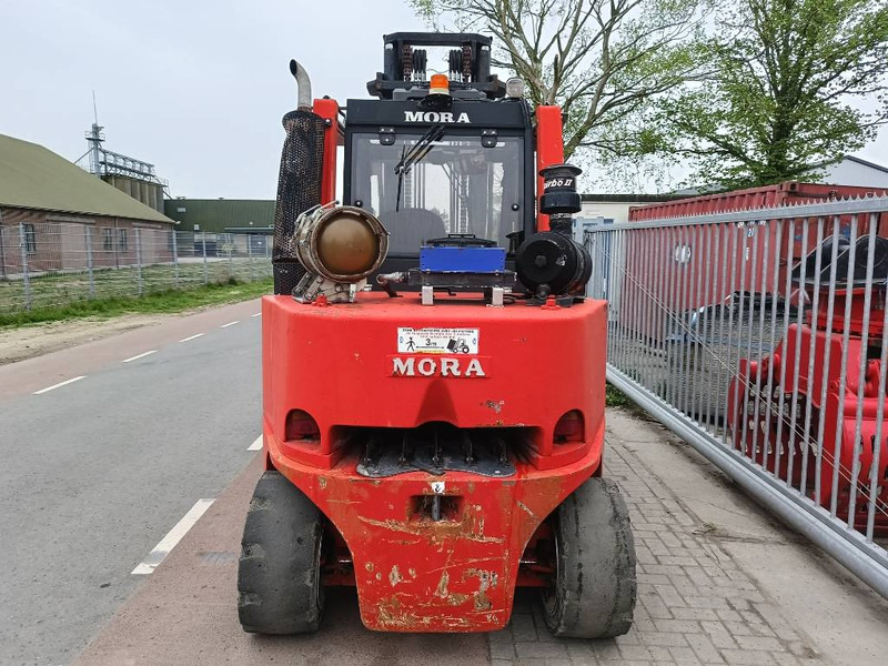 MORA M 100 C 10 ton heftrucl forklift stapler lpg gas - Плински вилушкар: слика 4 MORA M 100 C 10 ton heftrucl forklift stapler lpg gas - Плински вилушкар: слика 4