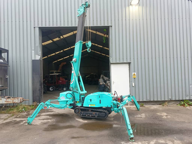 Maeda MC 285 CRME-2 minikraan hybride spin spider crane - Мини кран: слика 1 Maeda MC 285 CRME-2 minikraan hybride spin spider crane - Мини кран: слика 1