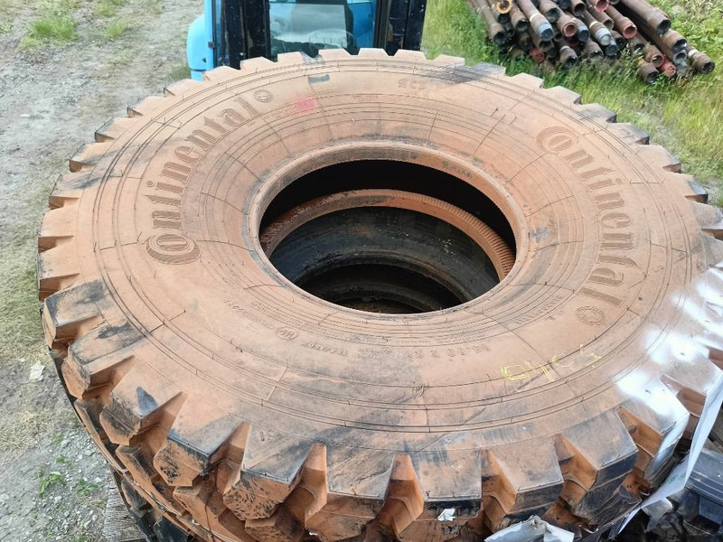Michelin 12.00R20 , 14.00R20, 335/80R20 , 395/85R2 365/80R2 - Гуми и бандажи за Градежна машина: слика 5 Michelin 12.00R20 , 14.00R20, 335/80R20 , 395/85R2 365/80R2 - Гуми и бандажи за Градежна машина: слика 5