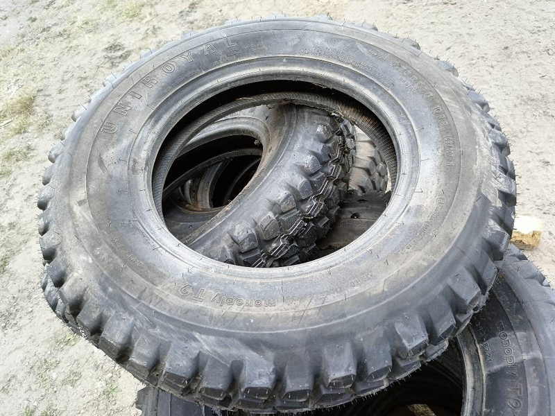 Michelin 6,50 R16 C 7,00R16 C 22/100R16 255/100R16 banden l - Гуми и бандажи за Градежна машина: слика 3 Michelin 6,50 R16 C 7,00R16 C 22/100R16 255/100R16 banden l - Гуми и бандажи за Градежна машина: слика 3