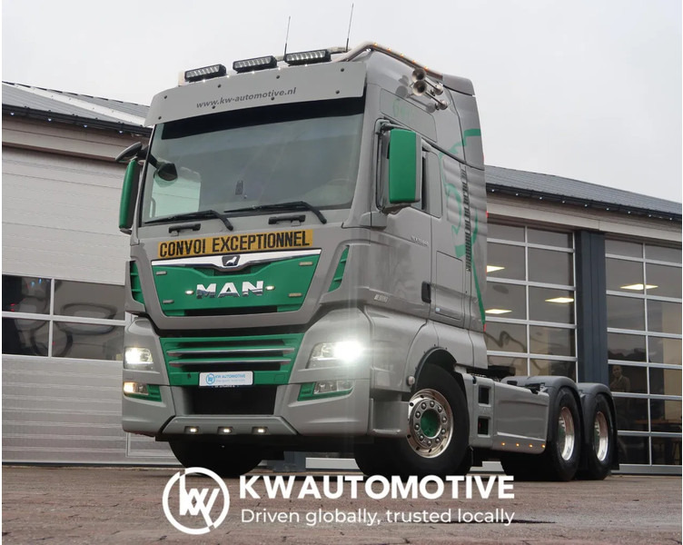 MAN TGX TGX 33.640 6X4 /RETARDER/ HYDRAULIK/ ALCOA'S/ LED/ ETC! - Камион влекач: слика 1 MAN TGX TGX 33.640 6X4 /RETARDER/ HYDRAULIK/ ALCOA'S/ LED/ ETC! - Камион влекач: слика 1