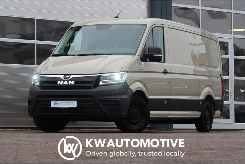 MAN TGE 35 3.140 2.0 L3H2 AUT/ LED/ CAMERA/ CRUISE/ CLIMA/ TREKHAAK - Товарно комбе: слика 1 MAN TGE 35 3.140 2.0 L3H2 AUT/ LED/ CAMERA/ CRUISE/ CLIMA/ TREKHAAK - Товарно комбе: слика 1