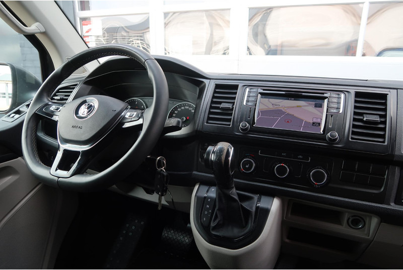 Volkswagen Transporter 2.0 TDI L2H1 Highline AUT/ NAVI/ CAMERA/ CRUISE/ AIRCO/ LEDER/ TREKHAAK - Мало комбе: слика 5 Volkswagen Transporter 2.0 TDI L2H1 Highline AUT/ NAVI/ CAMERA/ CRUISE/ AIRCO/ LEDER/ TREKHAAK - Мало комбе: слика 5