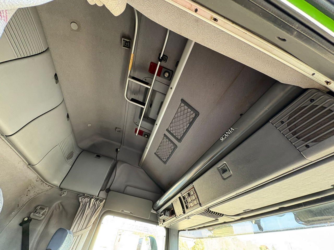 Камион влекач Scania R 164 LA 4X2 NA 580: слика 14