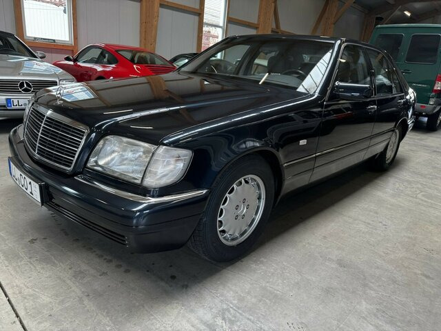 MERCEDES-BENZ S 320 W 140 2. Hand Scheckheft Mercedes - Седан: слика 1 MERCEDES-BENZ S 320 W 140 2. Hand Scheckheft Mercedes - Седан: слика 1