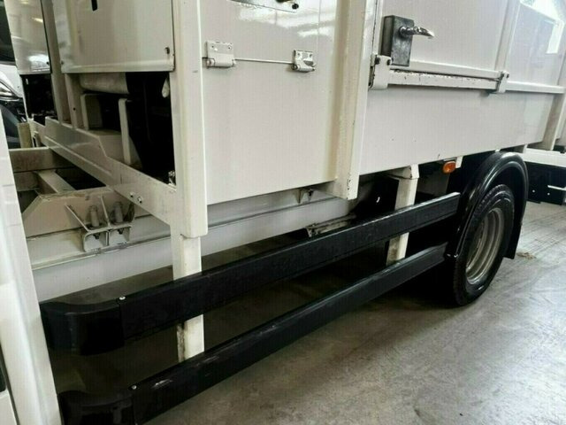 MERCEDES-BENZ Sprinter 516 CDI Müllwagen Papierkorbsammelfzg.... - Камион за ѓубре: слика 3 MERCEDES-BENZ Sprinter 516 CDI Müllwagen Papierkorbsammelfzg.... - Камион за ѓубре: слика 3