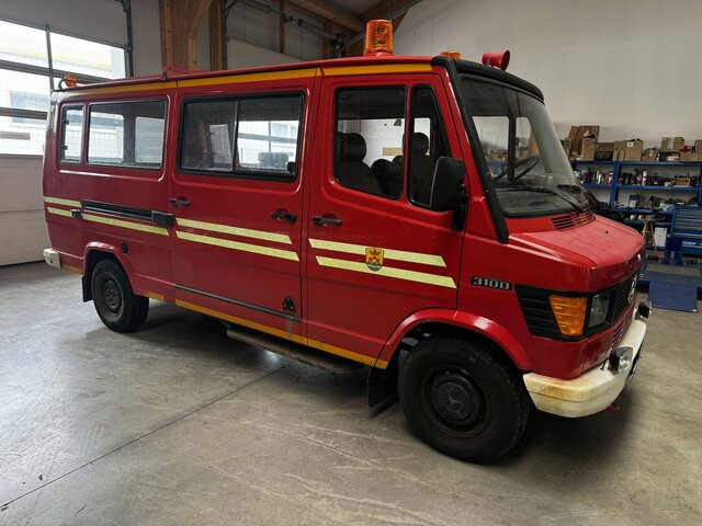MERCEDES-BENZ T1 310 D Bremer Kombi Feuerwehr1. Hand... - Минибус, Патничко комбе: слика 2 MERCEDES-BENZ T1 310 D Bremer Kombi Feuerwehr1. Hand... - Минибус, Патничко комбе: слика 2