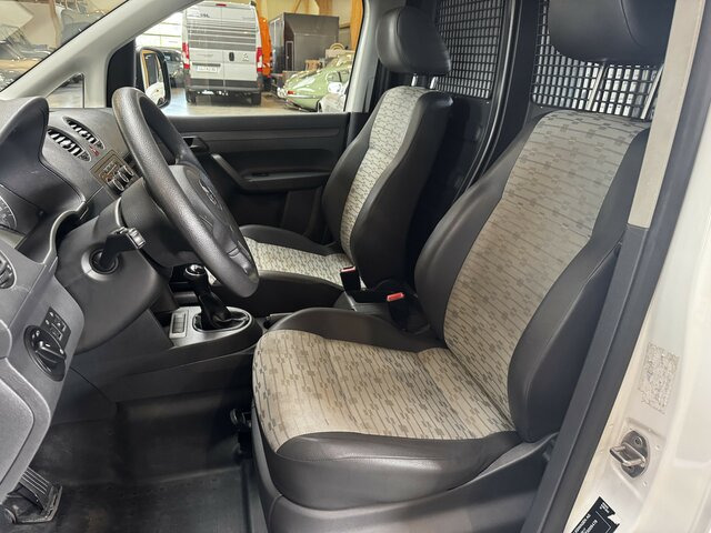 VW Caddy 1.6 TDI Kasten Sortimo AHK... - Товарно комбе: слика 2 VW Caddy 1.6 TDI Kasten Sortimo AHK... - Товарно комбе: слика 2