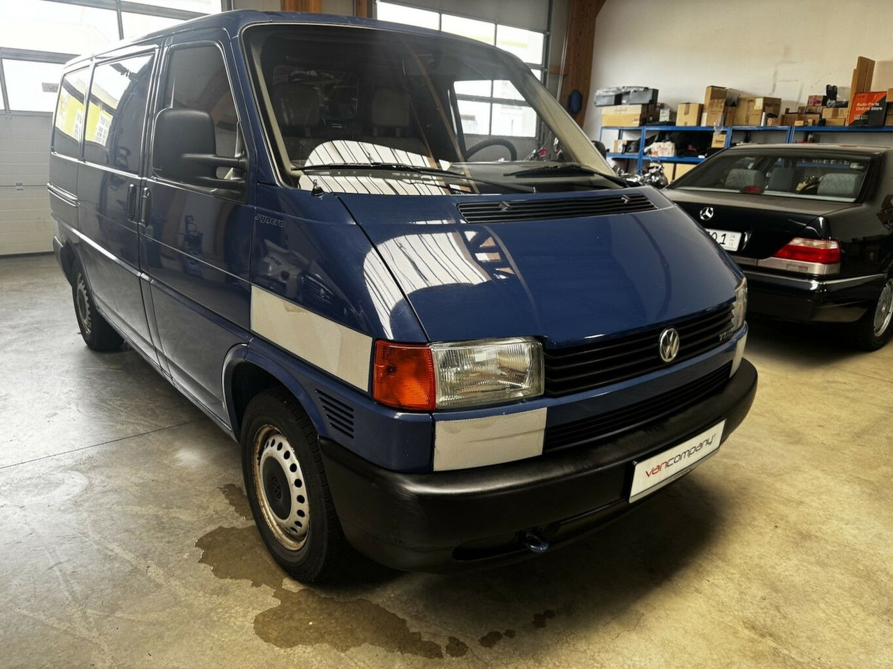 Volkswagen T4 2.5 TDI Syncro 1. Hand MwSt. awb. - Караван: слика 3 Volkswagen T4 2.5 TDI Syncro 1. Hand MwSt. awb. - Караван: слика 3