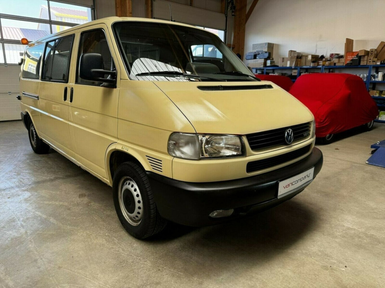 Товарно комбе Volkswagen T4 2.5 TDI Syncro 4x4 lang 1. Hand!: слика 1