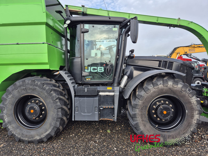 JCB Fastrac 4220 Chipper Combi - Трактор: слика 5 JCB Fastrac 4220 Chipper Combi - Трактор: слика 5