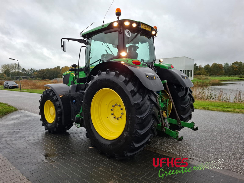 John Deere 6215 R - Трактор: слика 3 John Deere 6215 R - Трактор: слика 3
