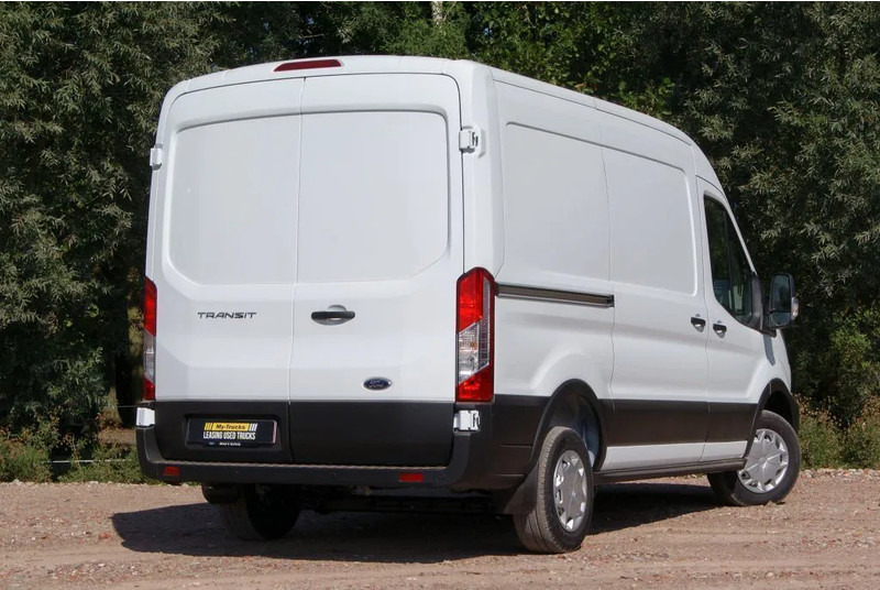 Ford Transit Trend 2T L2H2 | Leasing - Товарно комбе: слика 2 Ford Transit Trend 2T L2H2 | Leasing - Товарно комбе: слика 2