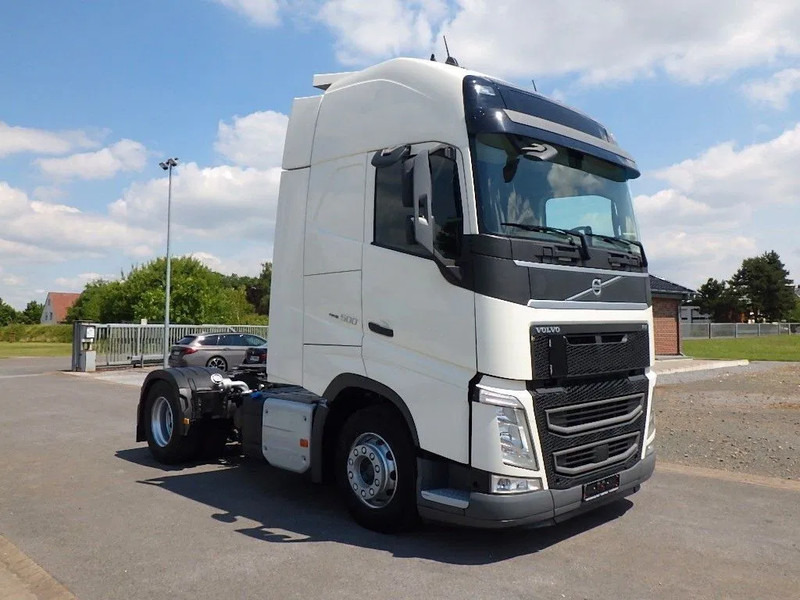 Volvo FH 500 Globetrotter XL | Leasing - Камион влекач: слика 2 Volvo FH 500 Globetrotter XL | Leasing - Камион влекач: слика 2
