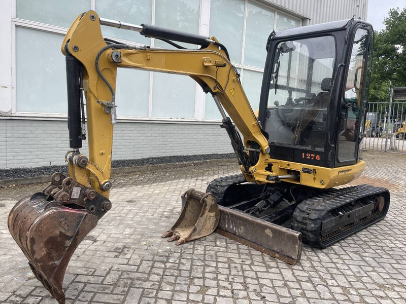 Cat 302.7 D CR 2020 CE - Мини багер: слика 1 Cat 302.7 D CR 2020 CE - Мини багер: слика 1
