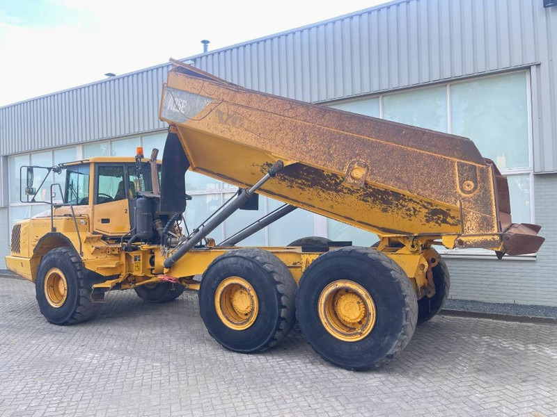 Volvo A25E - Зглобен истоварувач: слика 3 Volvo A25E - Зглобен истоварувач: слика 3