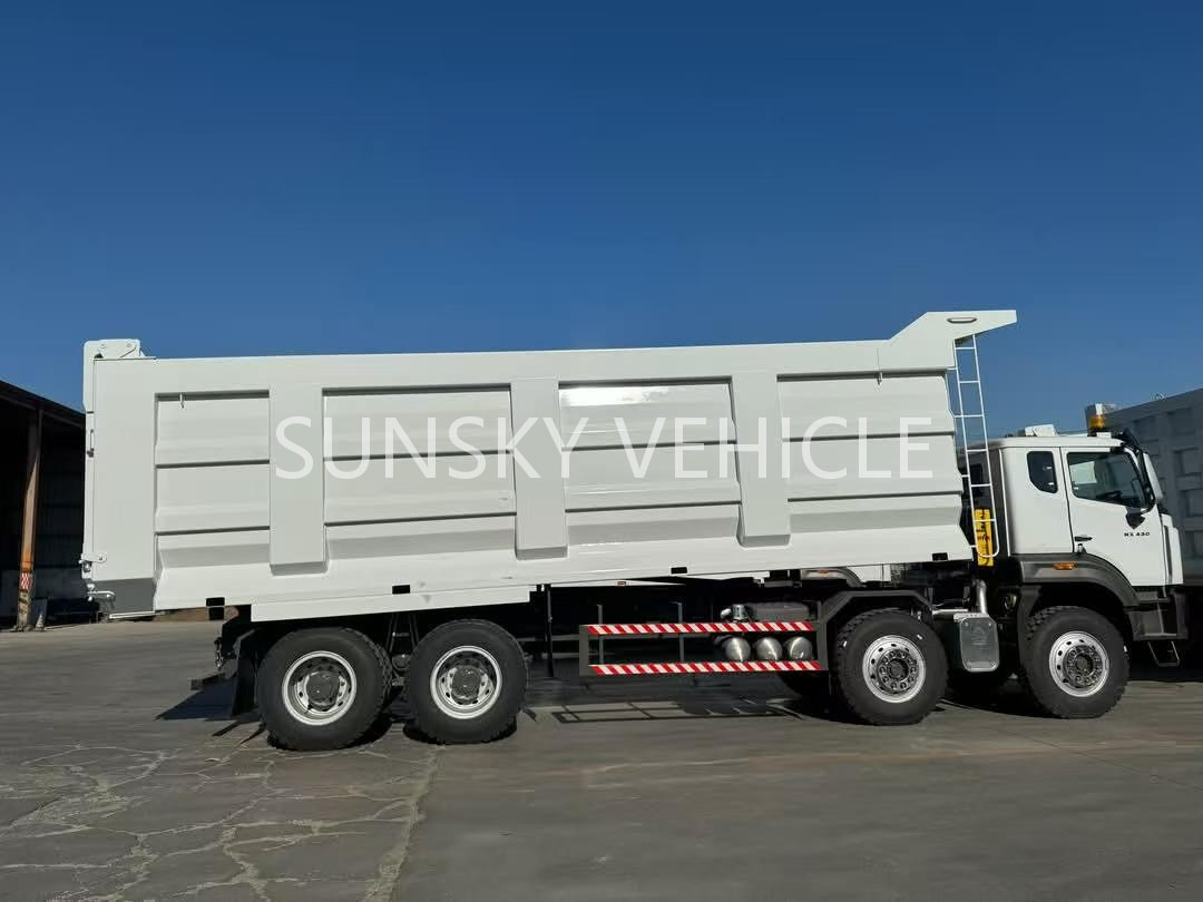 HOHAN Brand New 8X4 400HP Dump Truck - Кипер: слика 1 HOHAN Brand New 8X4 400HP Dump Truck - Кипер: слика 1