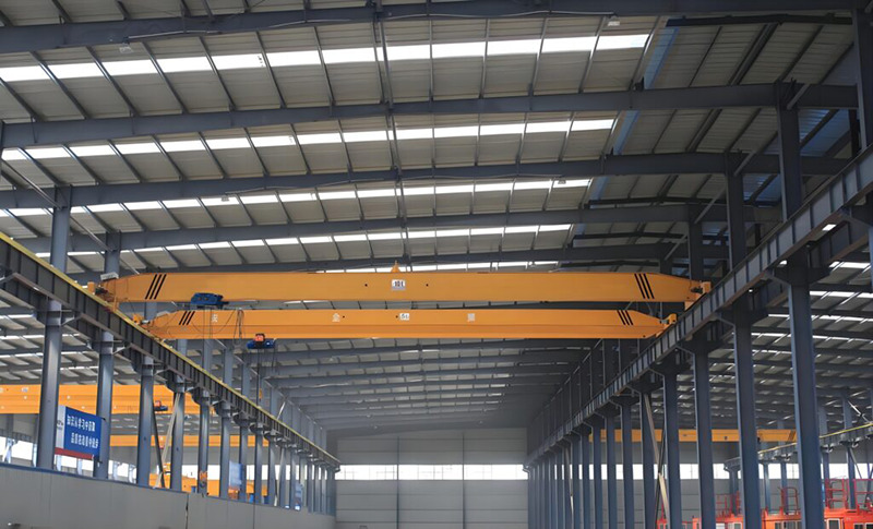 XCMG Electric Single Beam Overhead Crane - Покретен кран: слика 2 XCMG Electric Single Beam Overhead Crane - Покретен кран: слика 2