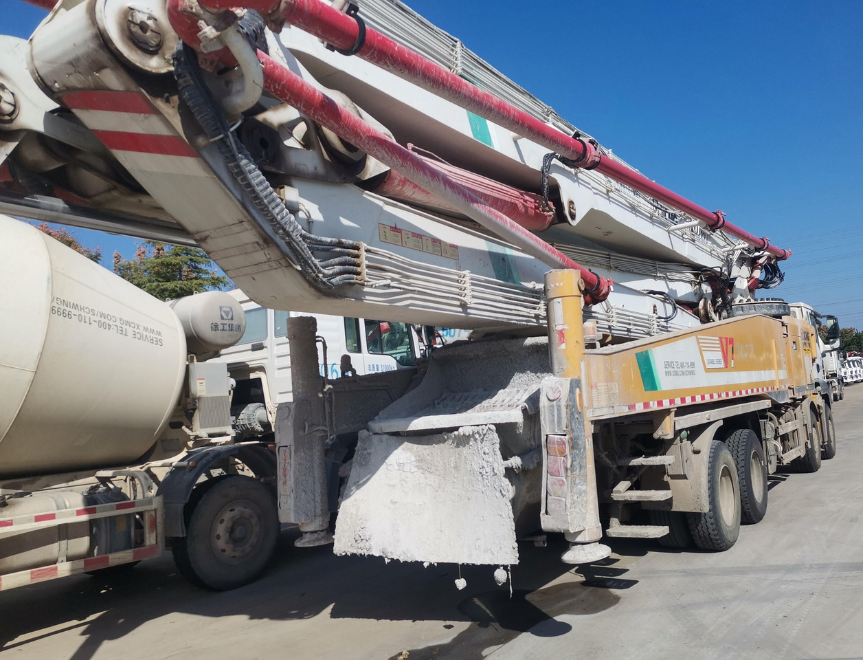 XCMG Factory Second Hand Hydraulic Concrete Pump HB62V 62m Cement Punp Truck For Sale - Камион со бетонска пумпа: слика 4 XCMG Factory Second Hand Hydraulic Concrete Pump HB62V 62m Cement Punp Truck For Sale - Камион со бетонска пумпа: слика 4