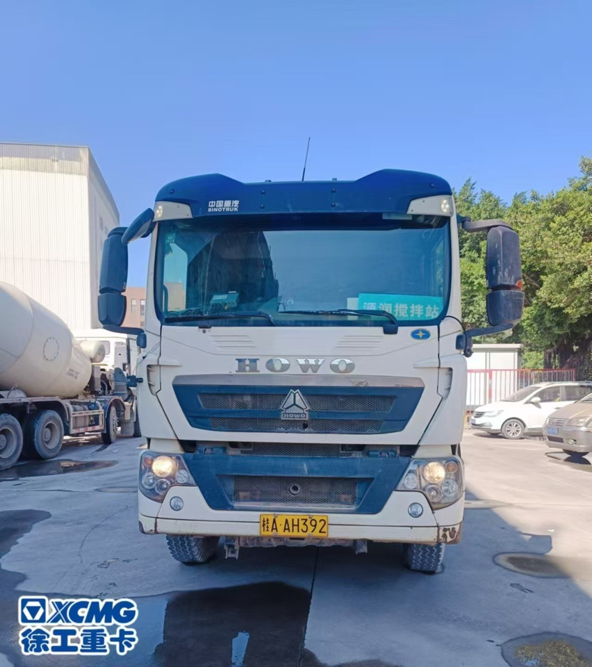 XCMG Official 12cbm Concrete Mixer Drum G4804D Used Mobile Concrete Mixers Truck For Sale - Камион миксер за бетон: слика 2 XCMG Official 12cbm Concrete Mixer Drum G4804D Used Mobile Concrete Mixers Truck For Sale - Камион миксер за бетон: слика 2