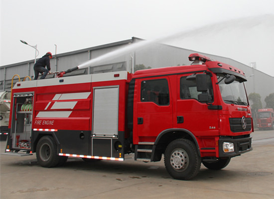 XCMG Official 2024 Year Used Fire Fighting Truck YZR5110 China Water Tank Fire Rescue Truck For Sale - Противпожарен камион: слика 2 XCMG Official 2024 Year Used Fire Fighting Truck YZR5110 China Water Tank Fire Rescue Truck For Sale - Противпожарен камион: слика 2
