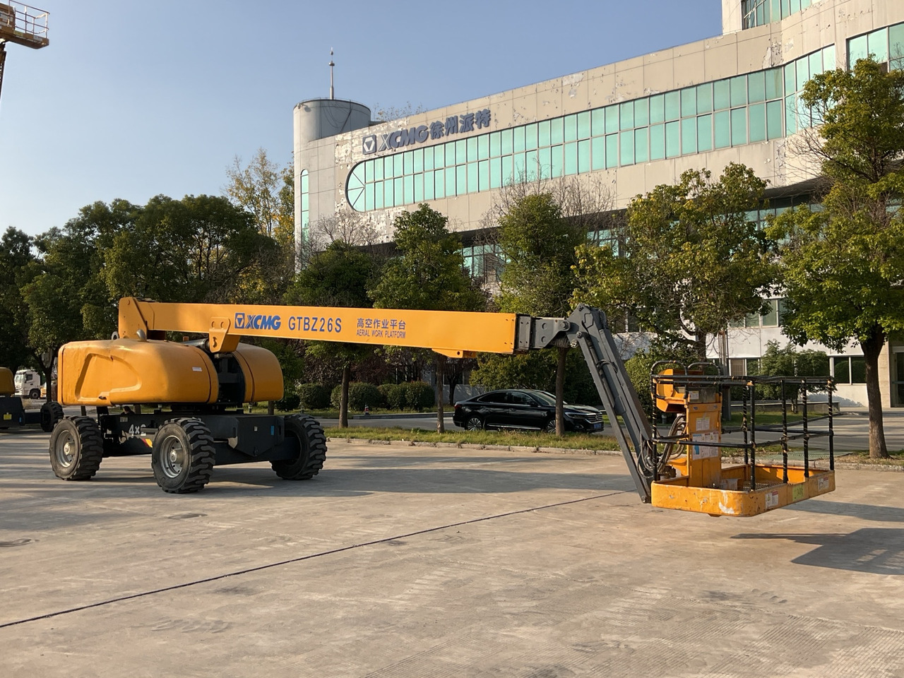 XCMG Official Second Hand Boom Lifts GTBZ26S 26 Meters Aerial Work Platform - Телескопска платформа: слика 4 XCMG Official Second Hand Boom Lifts GTBZ26S 26 Meters Aerial Work Platform - Телескопска платформа: слика 4