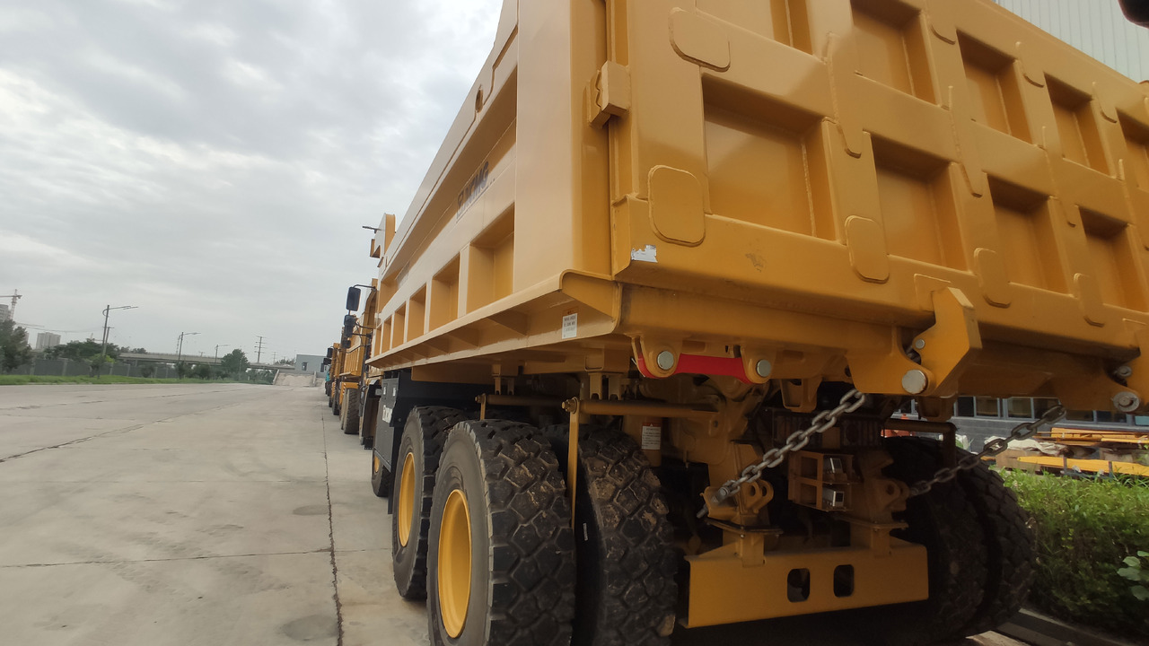 XCMG Official Second Hand Chinese Tipper Truck 72 Ton XDR80TE Mining Dump Truck Price - Истоварувач: слика 3 XCMG Official Second Hand Chinese Tipper Truck 72 Ton XDR80TE Mining Dump Truck Price - Истоварувач: слика 3