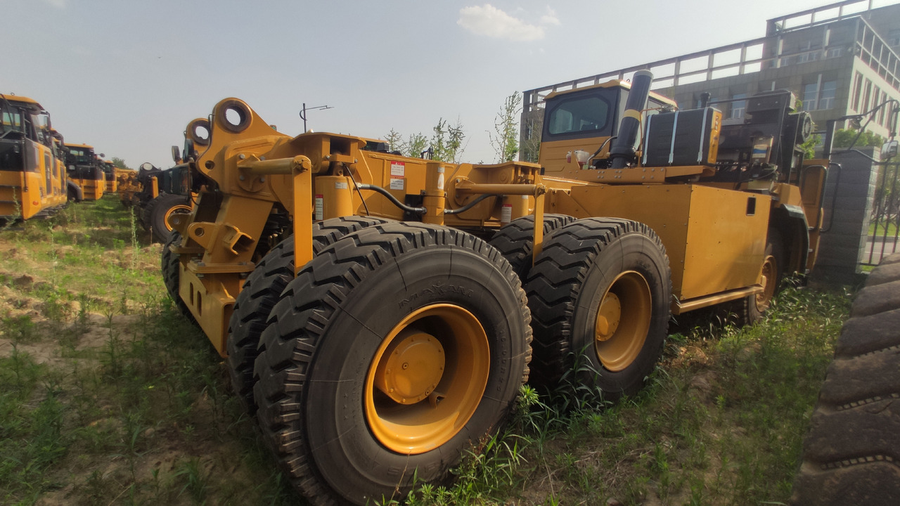 XCMG Official Second Hand Tipper Dump Truck XDR80T Mining Dump Truck Price - Истоварувач: слика 3 XCMG Official Second Hand Tipper Dump Truck XDR80T Mining Dump Truck Price - Истоварувач: слика 3