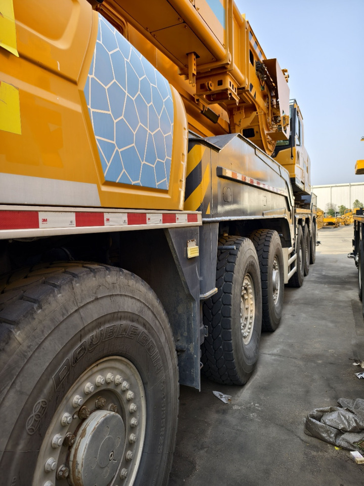XCMG Official Used 500 Ton Truck Crane XCA500 Mobile Crane Machine Hot Sale - Кран за секакви терени: слика 5 XCMG Official Used 500 Ton Truck Crane XCA500 Mobile Crane Machine Hot Sale - Кран за секакви терени: слика 5