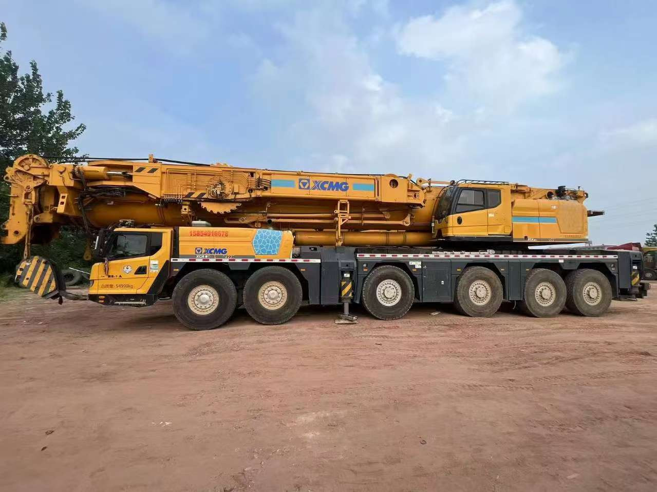 XCMG Official Used Boom Truck Crane XCA300 300t Diesel All Terrain Crane Best Sale - Кран за секакви терени: слика 2 XCMG Official Used Boom Truck Crane XCA300 300t Diesel All Terrain Crane Best Sale - Кран за секакви терени: слика 2