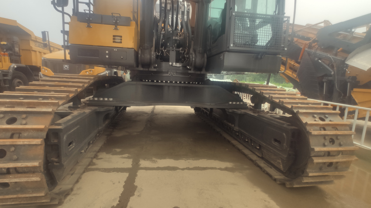 XCMG Official Used Heavy Duty Crawler Excavators XE1050 100Ton Mine Excavator For Sale - Багер гасеничар: слика 5 XCMG Official Used Heavy Duty Crawler Excavators XE1050 100Ton Mine Excavator For Sale - Багер гасеничар: слика 5