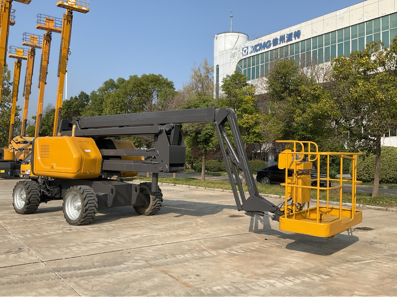 XCMG Official Used Self Propelled Boom Lift GTBZ18 18m Cherry Picker Price List - Дигачка зглобна платформа: слика 4 XCMG Official Used Self Propelled Boom Lift GTBZ18 18m Cherry Picker Price List - Дигачка зглобна платформа: слика 4