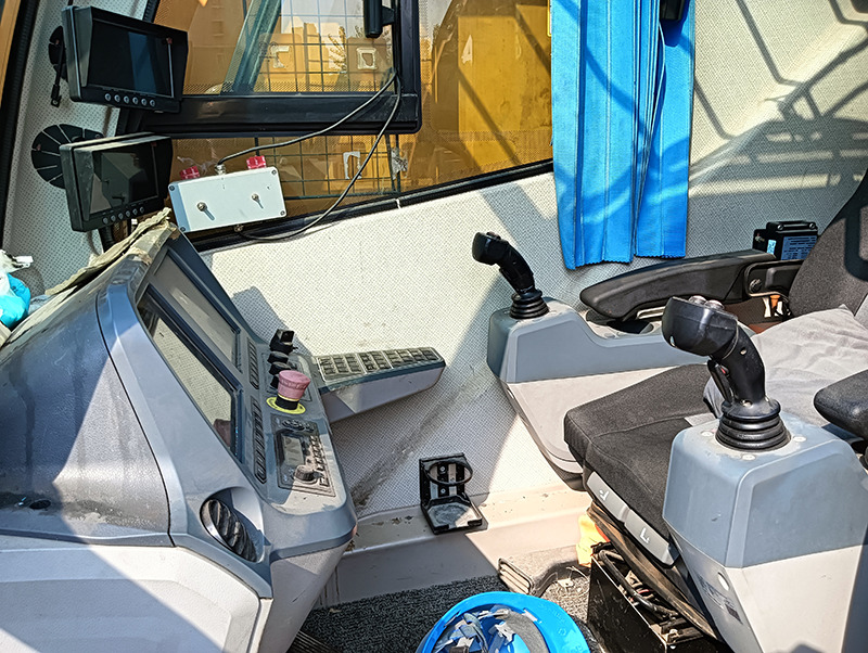XCMG XCA500 used 500 ton hydraulic telescopic boom all terrain crane - Кран за секакви терени: слика 3 XCMG XCA500 used 500 ton hydraulic telescopic boom all terrain crane - Кран за секакви терени: слика 3