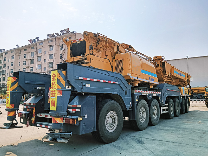 XCMG XCA500 used 500 ton hydraulic telescopic boom all terrain crane - Кран за секакви терени: слика 5 XCMG XCA500 used 500 ton hydraulic telescopic boom all terrain crane - Кран за секакви терени: слика 5