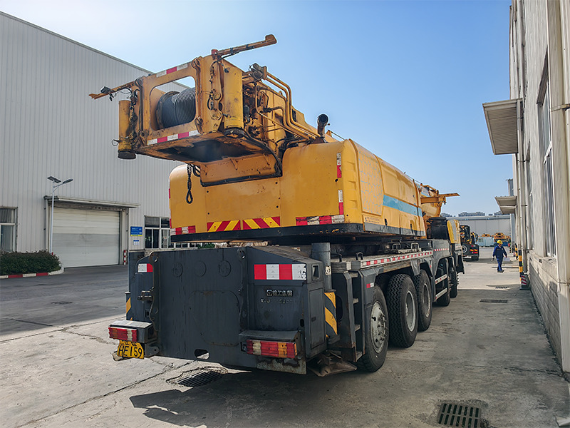 XCMG XCT110 used 110ton mobile hydraulic truck crane price - Мобилен кран: слика 4 XCMG XCT110 used 110ton mobile hydraulic truck crane price - Мобилен кран: слика 4