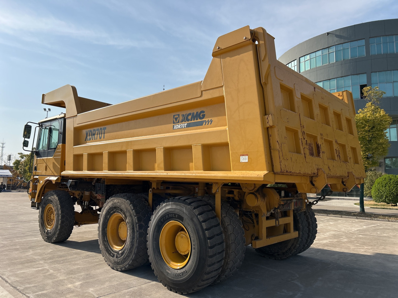 XCMG XDR70T second hand mining dump truck price - Рударска машина: слика 4 XCMG XDR70T second hand mining dump truck price - Рударска машина: слика 4