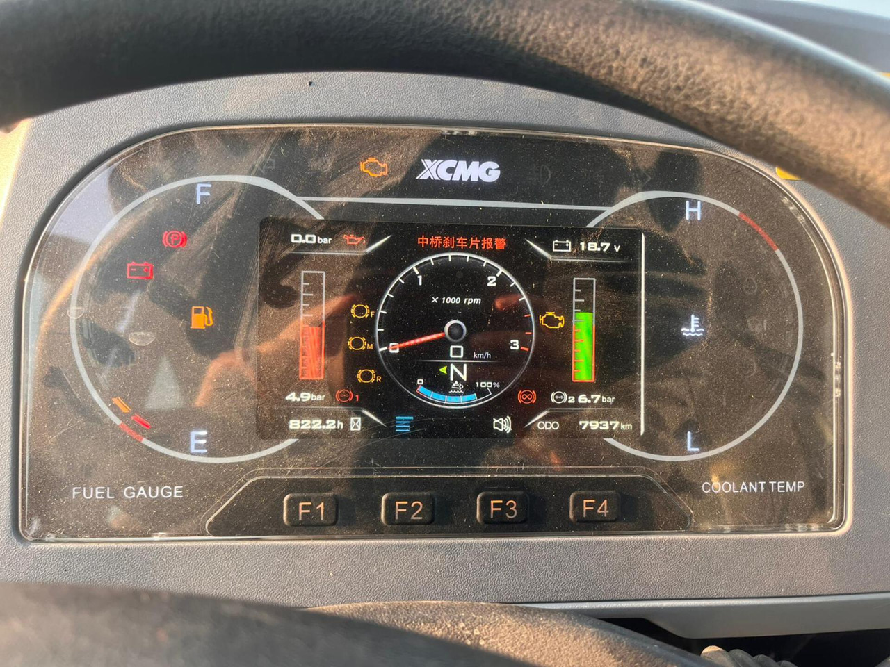 XCMG XDR80T 80ton used diesel mining truck price - Рударска машина: слика 3 XCMG XDR80T 80ton used diesel mining truck price - Рударска машина: слика 3