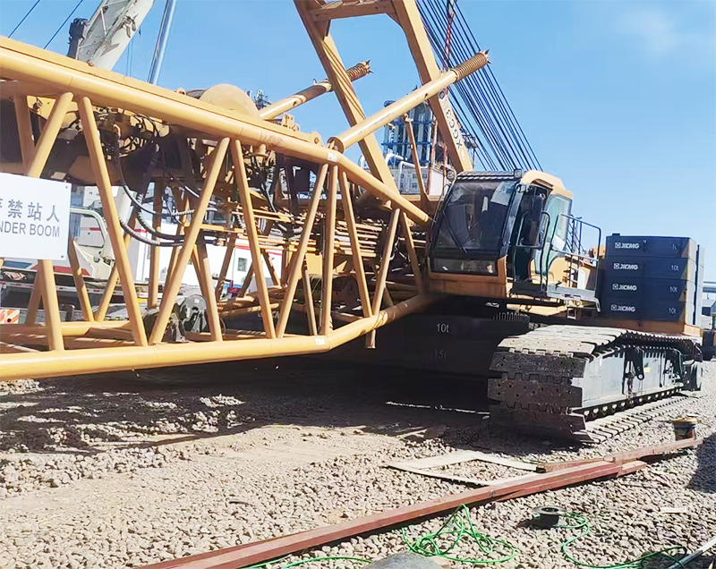 XCMG XGC300 used 300 tons crawler crane for sale - Кран со гасеници: слика 3 XCMG XGC300 used 300 tons crawler crane for sale - Кран со гасеници: слика 3