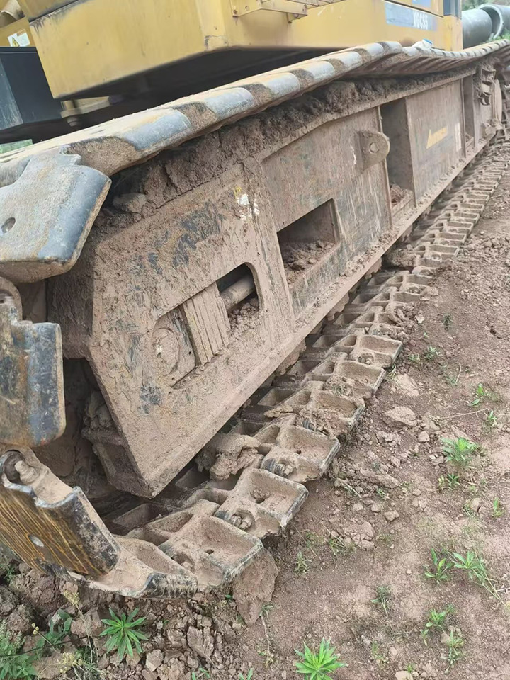 XCMG XGC55 55ton second hand 2021 crane with crawler for sale - Кран со гасеници: слика 3 XCMG XGC55 55ton second hand 2021 crane with crawler for sale - Кран со гасеници: слика 3