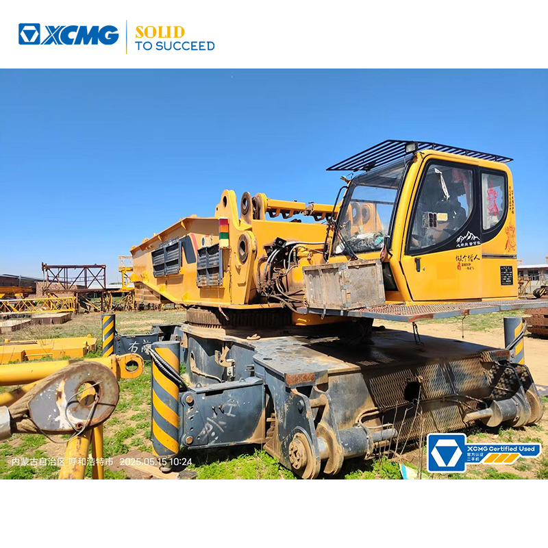 XCMG XGC650 used mobile hydraulic hoist lift machine 650ton crawler crane - Кран со гасеници: слика 1 XCMG XGC650 used mobile hydraulic hoist lift machine 650ton crawler crane - Кран со гасеници: слика 1