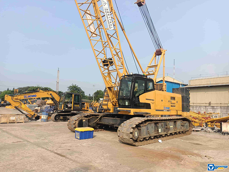 XCMG XGC75 small used 75ton crwler crane mobile with with Main Boom 58m - Кран со гасеници: слика 3 XCMG XGC75 small used 75ton crwler crane mobile with with Main Boom 58m - Кран со гасеници: слика 3
