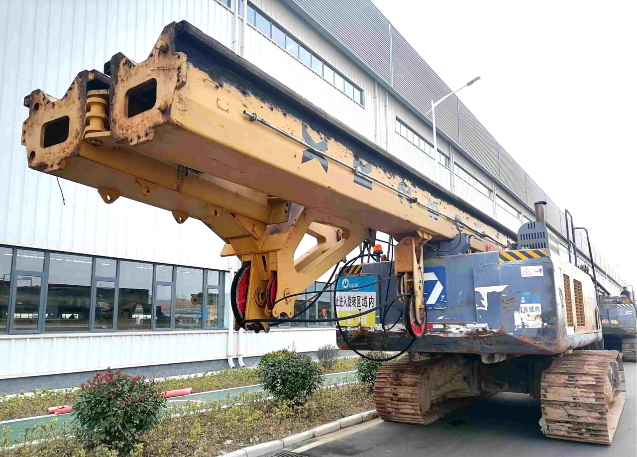 XCMG second hand XR280E crawler track drilling rig machine - Машина за бушење: слика 5 XCMG second hand XR280E crawler track drilling rig machine - Машина за бушење: слика 5