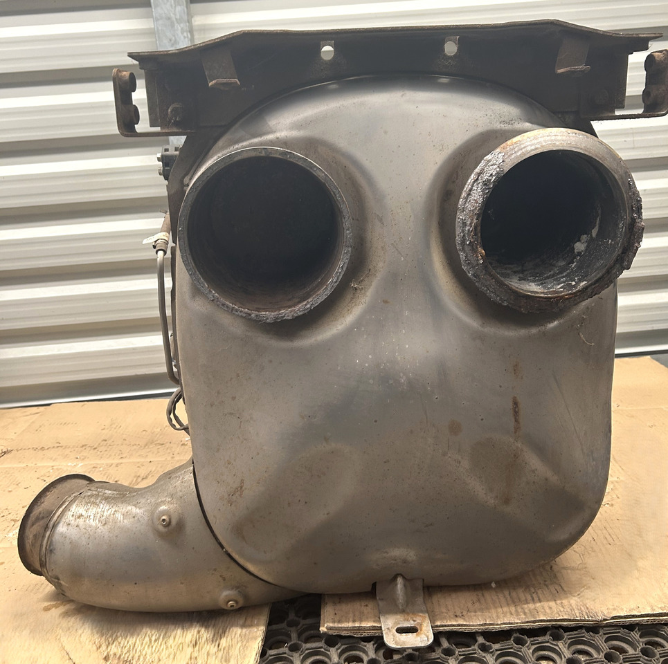 DAF DPF CATALYTIC CONVERTER DAF XF 106 - Каталитички конвертор: слика 5 DAF DPF CATALYTIC CONVERTER DAF XF 106 - Каталитички конвертор: слика 5