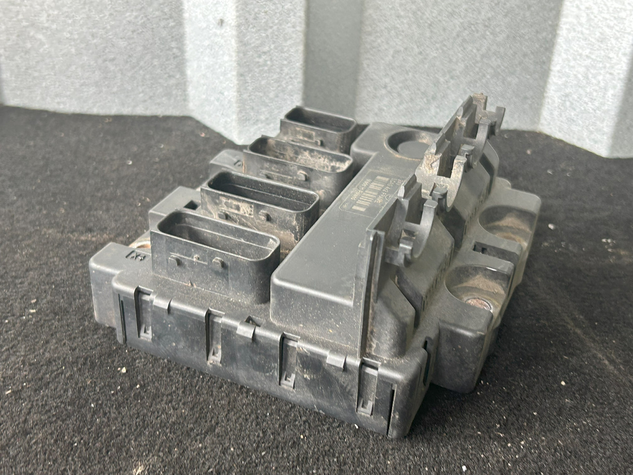 DAF XF 106 480 ECAS COMPUTER CONTROLLER - Единица за контрола: слика 3 DAF XF 106 480 ECAS COMPUTER CONTROLLER - Единица за контрола: слика 3