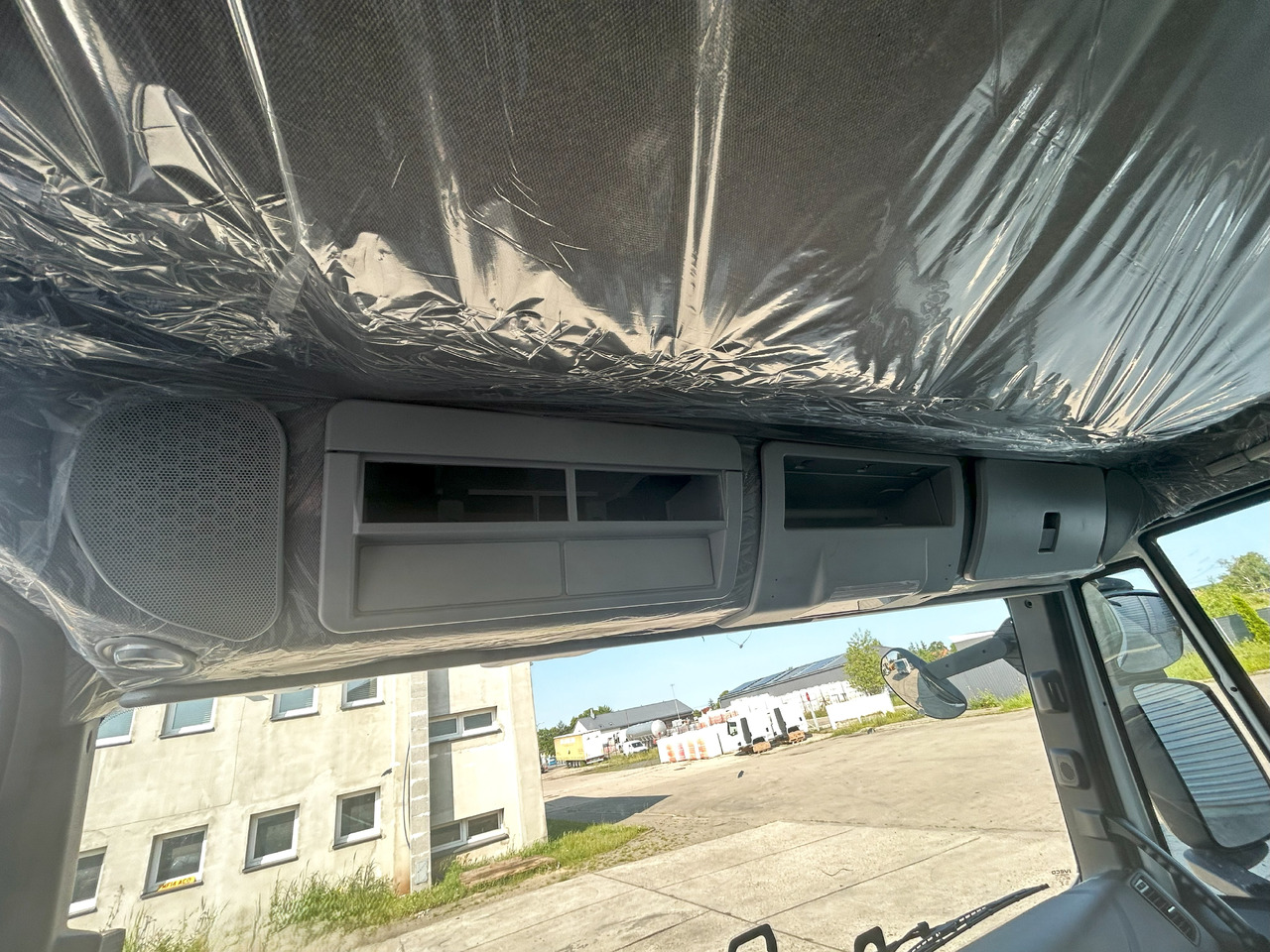 Нов Кабина за Автомобил IVECO Eurocargo 75 DAY cabine Fahrerhaus Cab 2025: слика 24 Нов Кабина за Автомобил IVECO Eurocargo 75 DAY cabine Fahrerhaus Cab 2025: слика 24